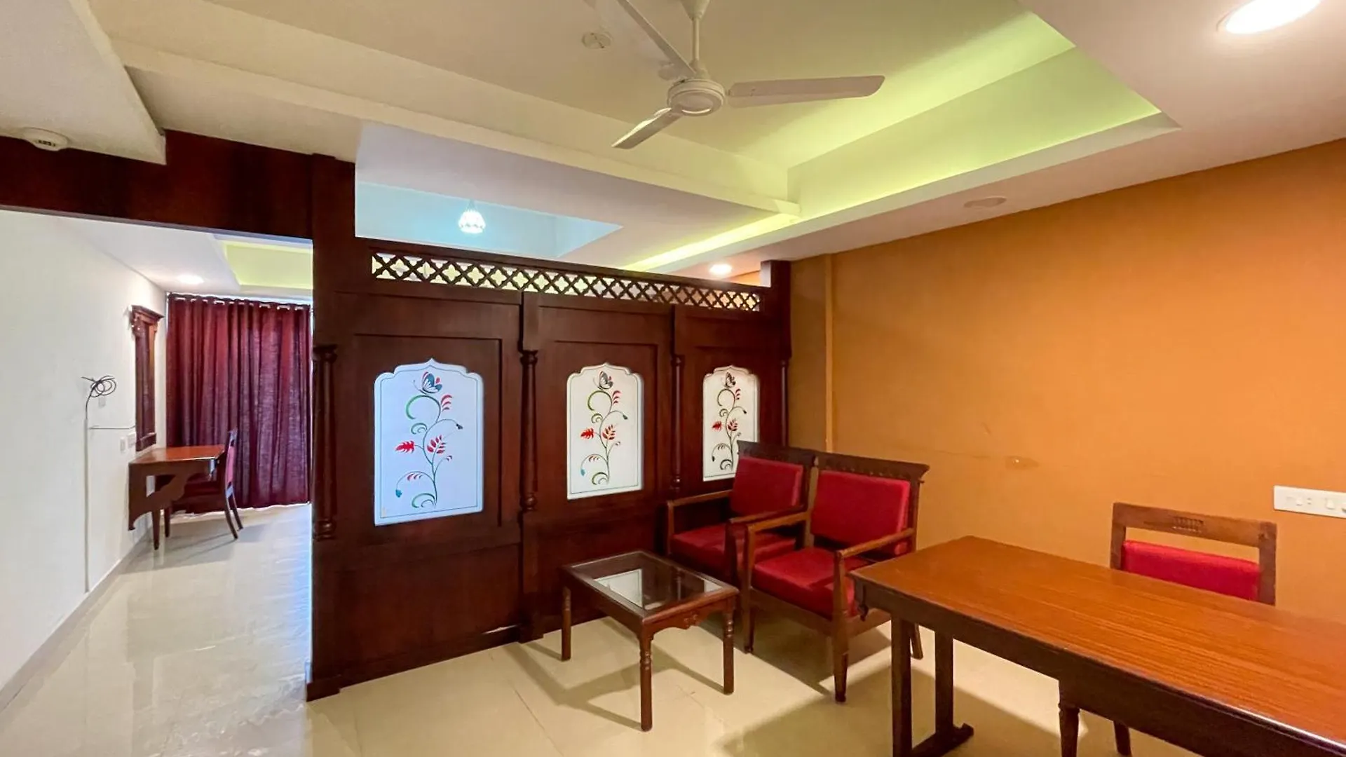 Haveli Backwater Resort Alappuzha Hotel