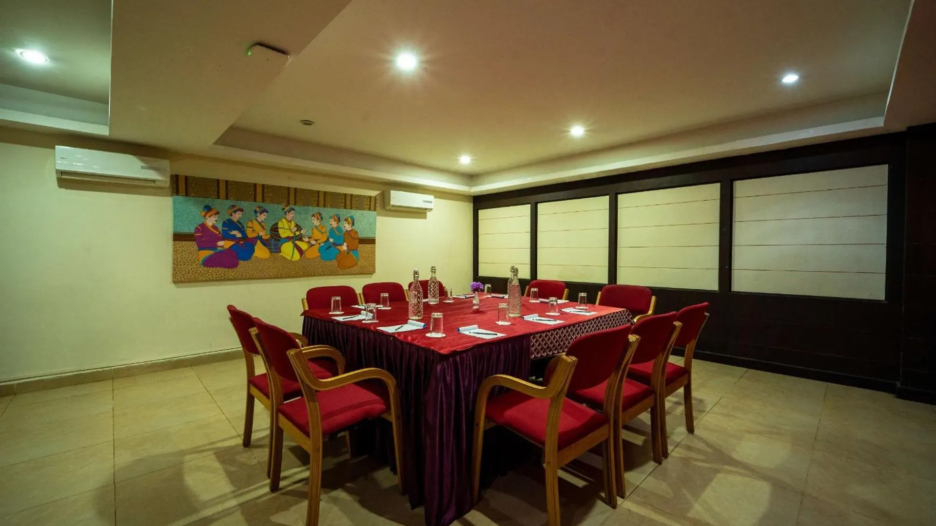 **** Hotel Haveli Backwater Resort Alappuzha India